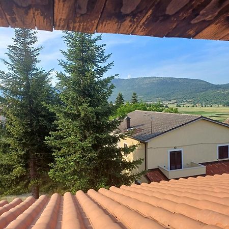 Villa Rosa Caporciano Екстериор снимка